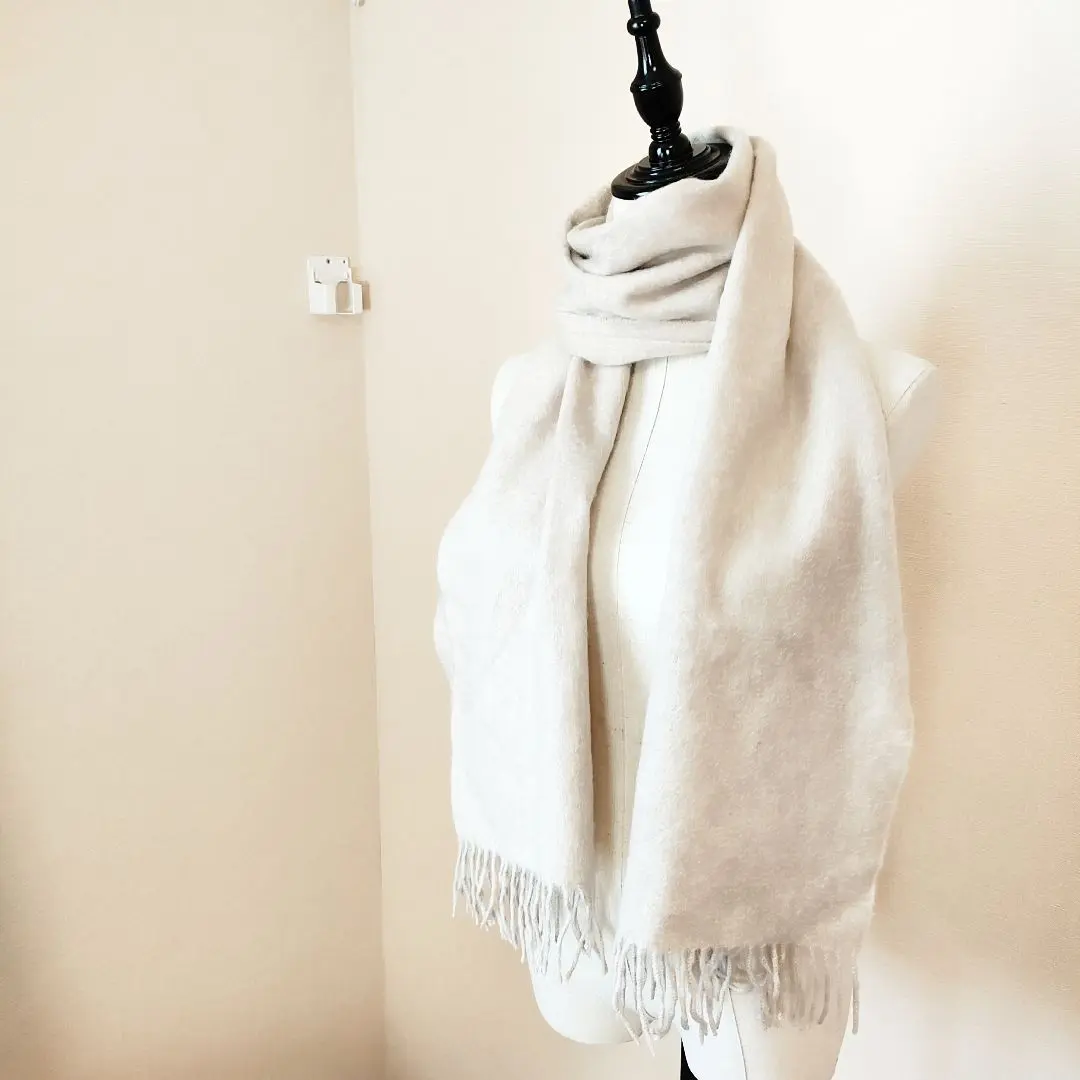 ※※ミリン※※  ERIC BOMPARD  エリックボンパール　ショール Eric Bompard エリック ボンパールストール/ブルー - メルカリ