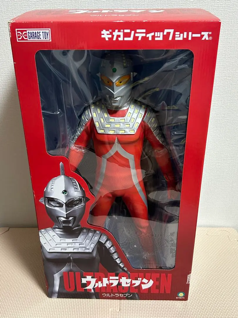 ギガンティックシリーズ ウルトラセブン PVC製塗装済完成品　新品未開封　箱痛み ギガンティックシリーズ ウルトラセブン ツブラヤストア限定版