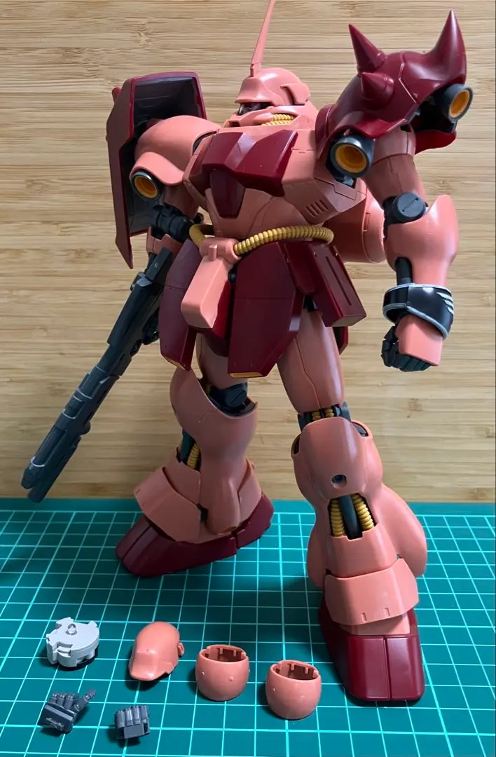 MG 1/100 ギラ・ドーガ（フル・フロンタル専用機）｜バンダイ