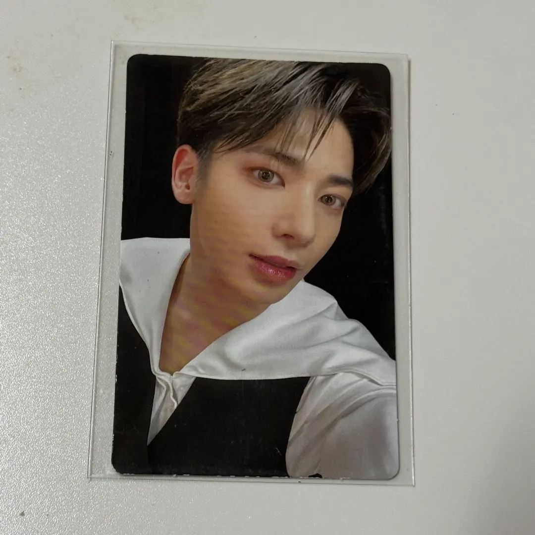 Thumbnail of [Anonymous Delivery] V Memories Trading Card
