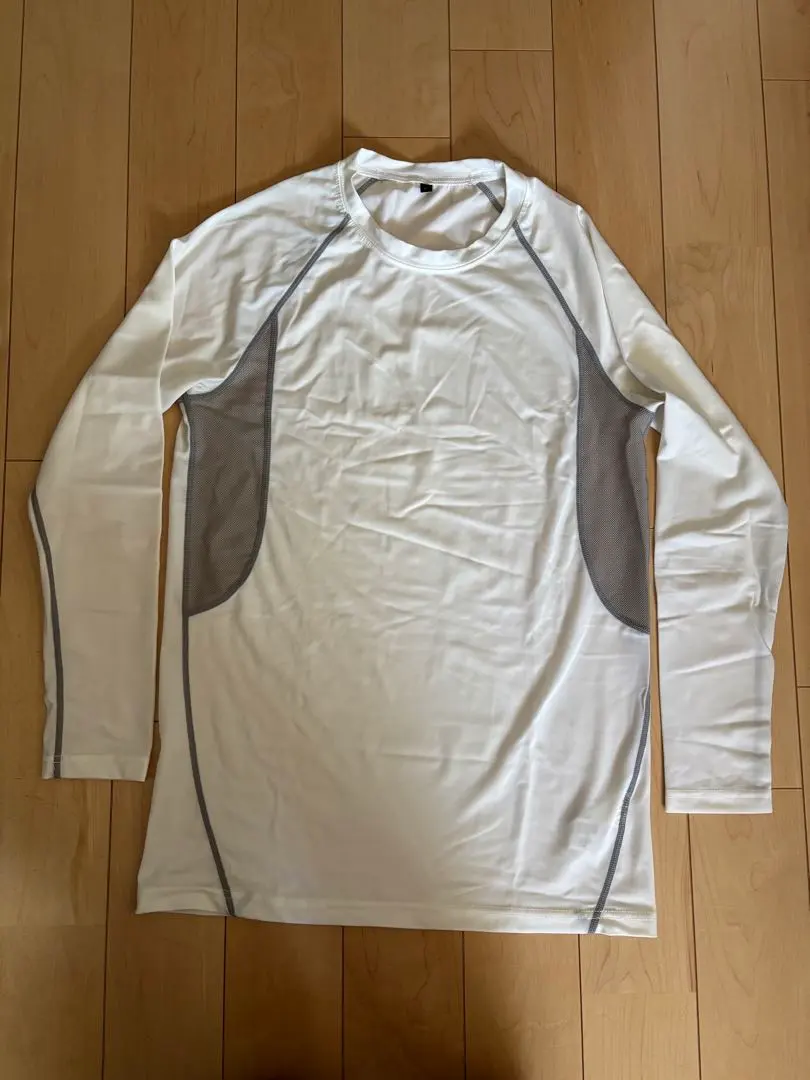 Thumbnail of Inner long-sleeved T-shirt