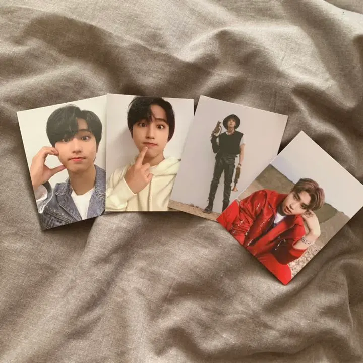 Thumbnail of Stray Kids NOEASY Mini Photo Han