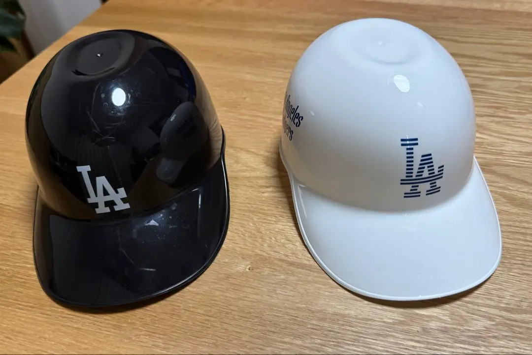 ドジャースタジアム限定　マスコット&ヘルメット LA ドジャース スーベニアヘルメット|球場限定 - FAR-OUT