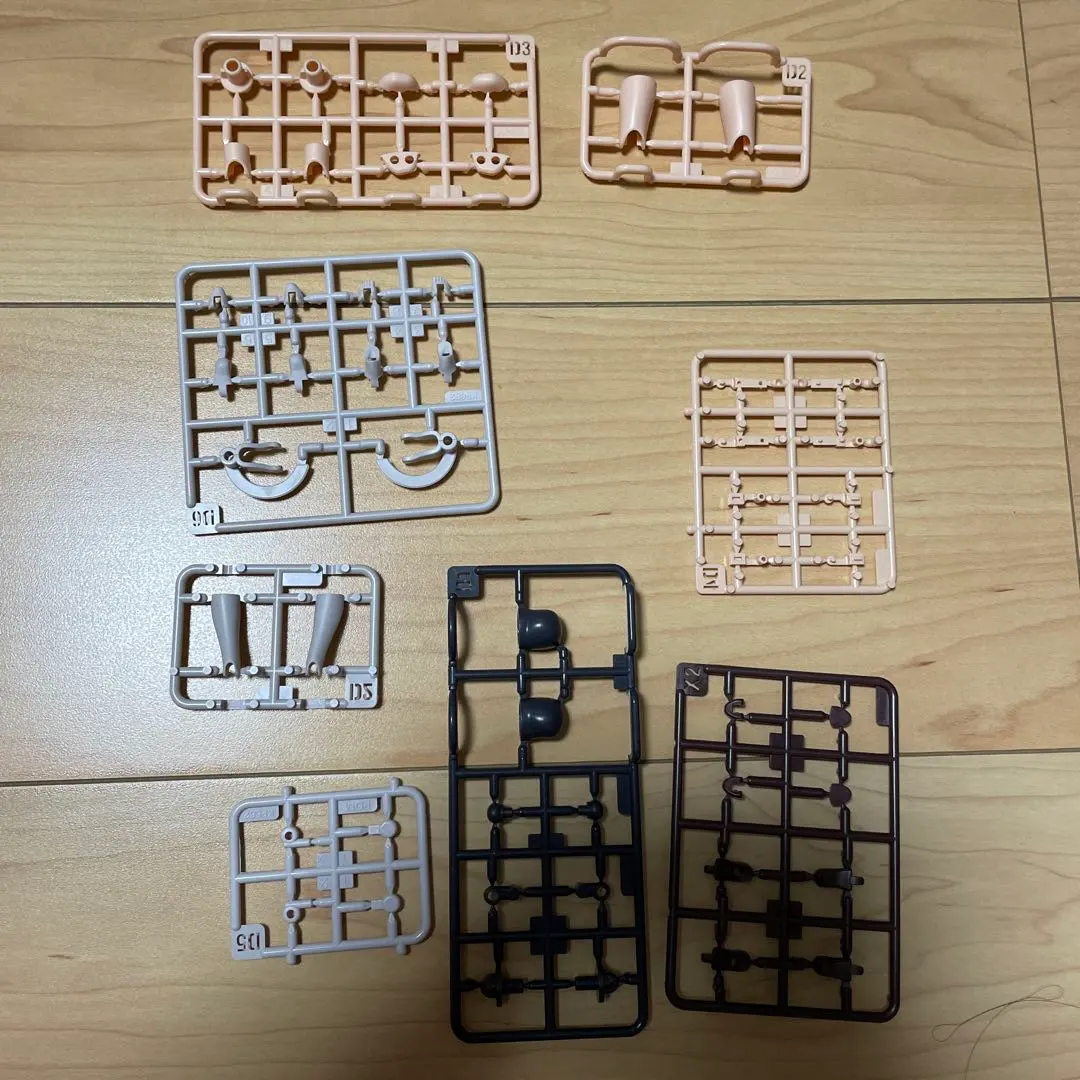 女神裝置 霸王玩偶 帕拉丁 腿部零件 的縮圖