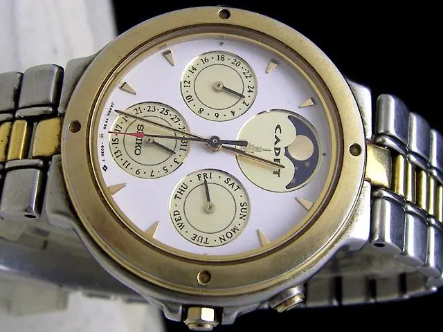 激レア　メンズ セイコーSEIKO カデット ムーンフェイズ 7F39-6050 WTS] Seiko Cadet 7F39-6050 : r/Watchexchange