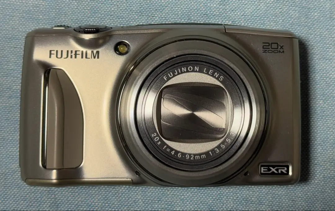FUJIFILM FinePix F1000EXR ホワイト　SDカード付き 2025年最新】FinePix F1000EXRの人気アイテム - メルカリ