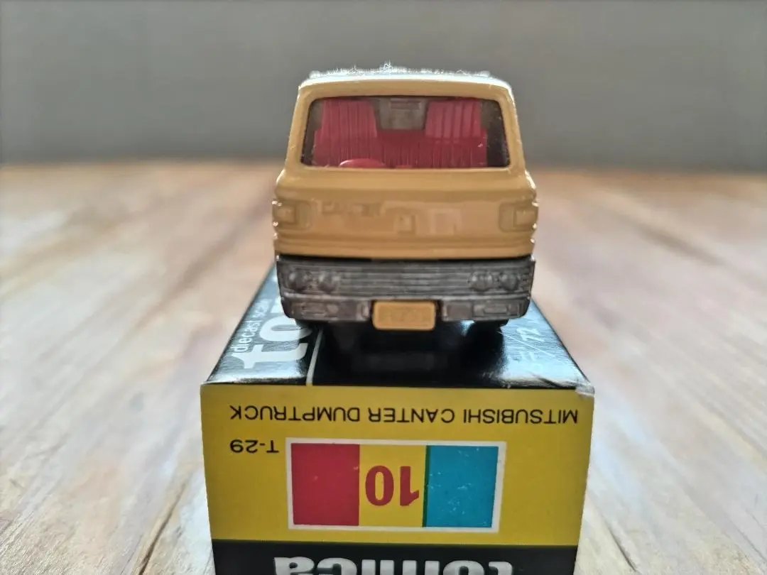 トミカ　黒箱10 三菱キャンター ダンプトラック ※荷台ベース上下可動式 ミニカーショップ ケンボックス トミカ 黒箱☆90☆三菱ふそう