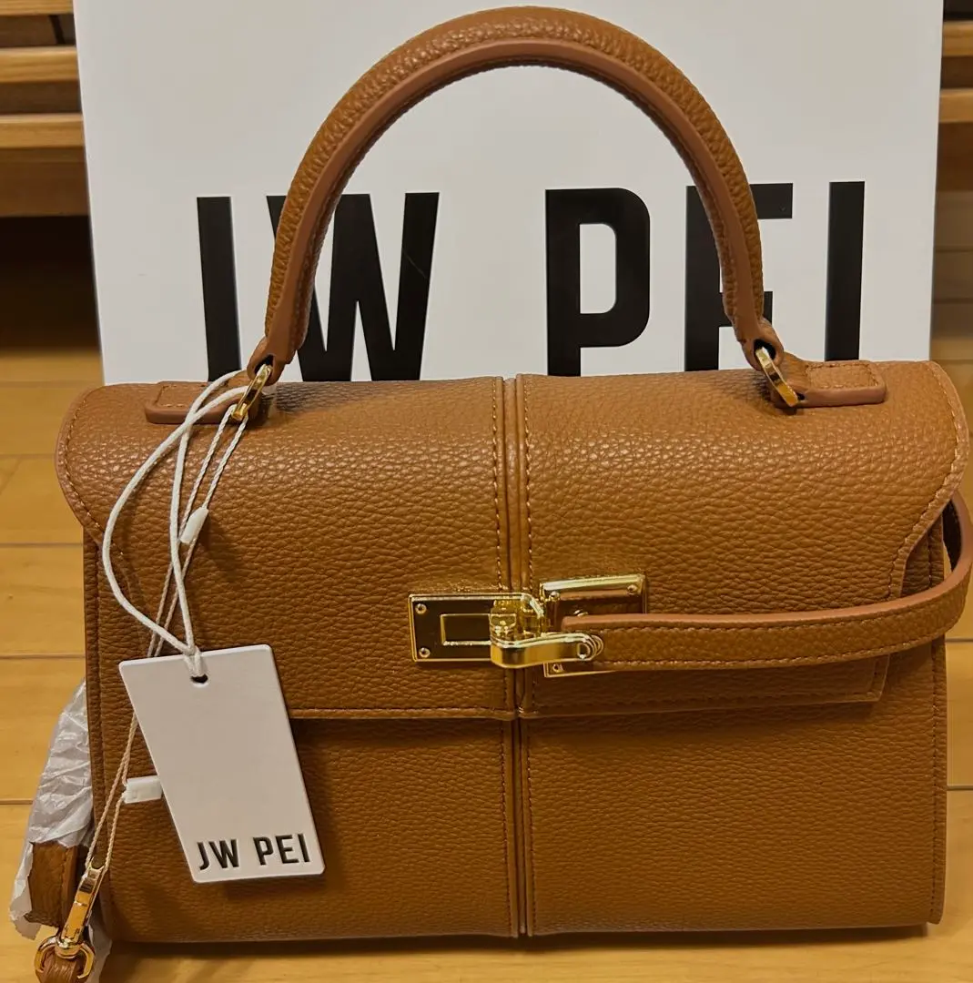 ★JW PEI★ ELISE トップハンドルバッグ 3色 Elise トップハンドルバッグ - ホワイト - JW PEI Japan Official