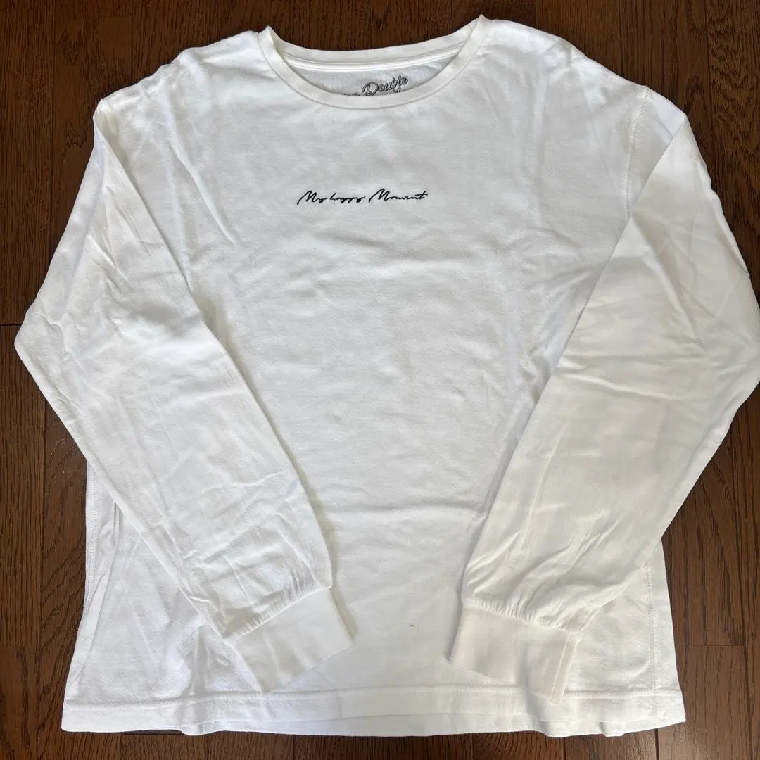Thumbnail of COEN My Happy Moment White Long Sleeve T-shirt U-neck