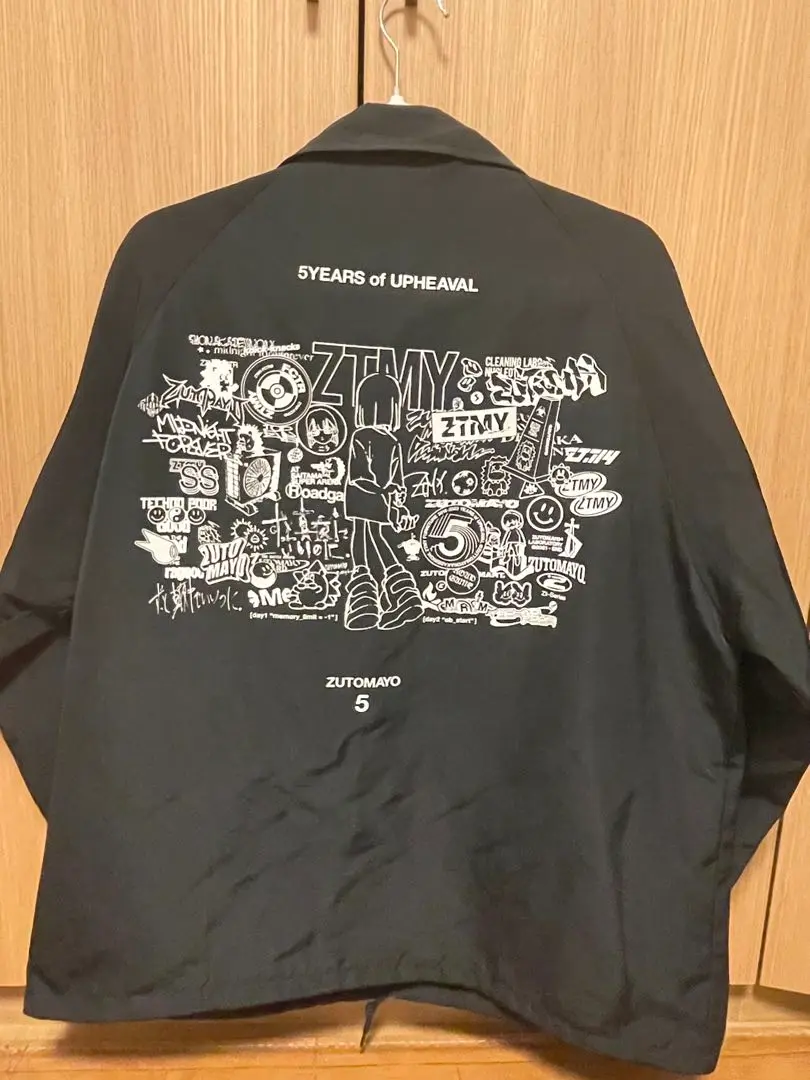 未着用  ずとまよ　ZTMY 5th コーチジャケット　Mサイズ ずとまよ 5周年 コーチジャケット ZTMY 5th Mサイズ - メルカリ