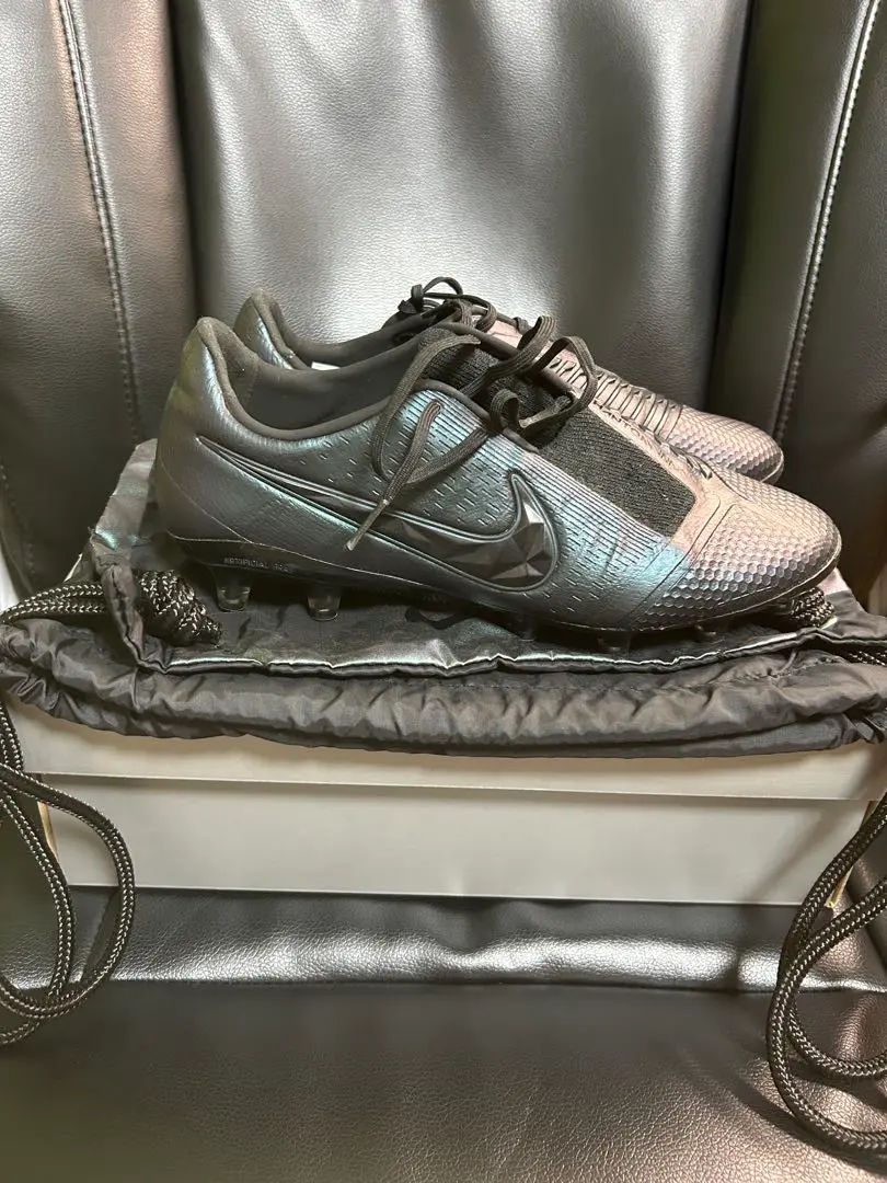 NIKE ファントムヴェノムエリート　AG 25cm NIKE ナイキ ファントム ヴェノム エリート AG-PRO(ブラック