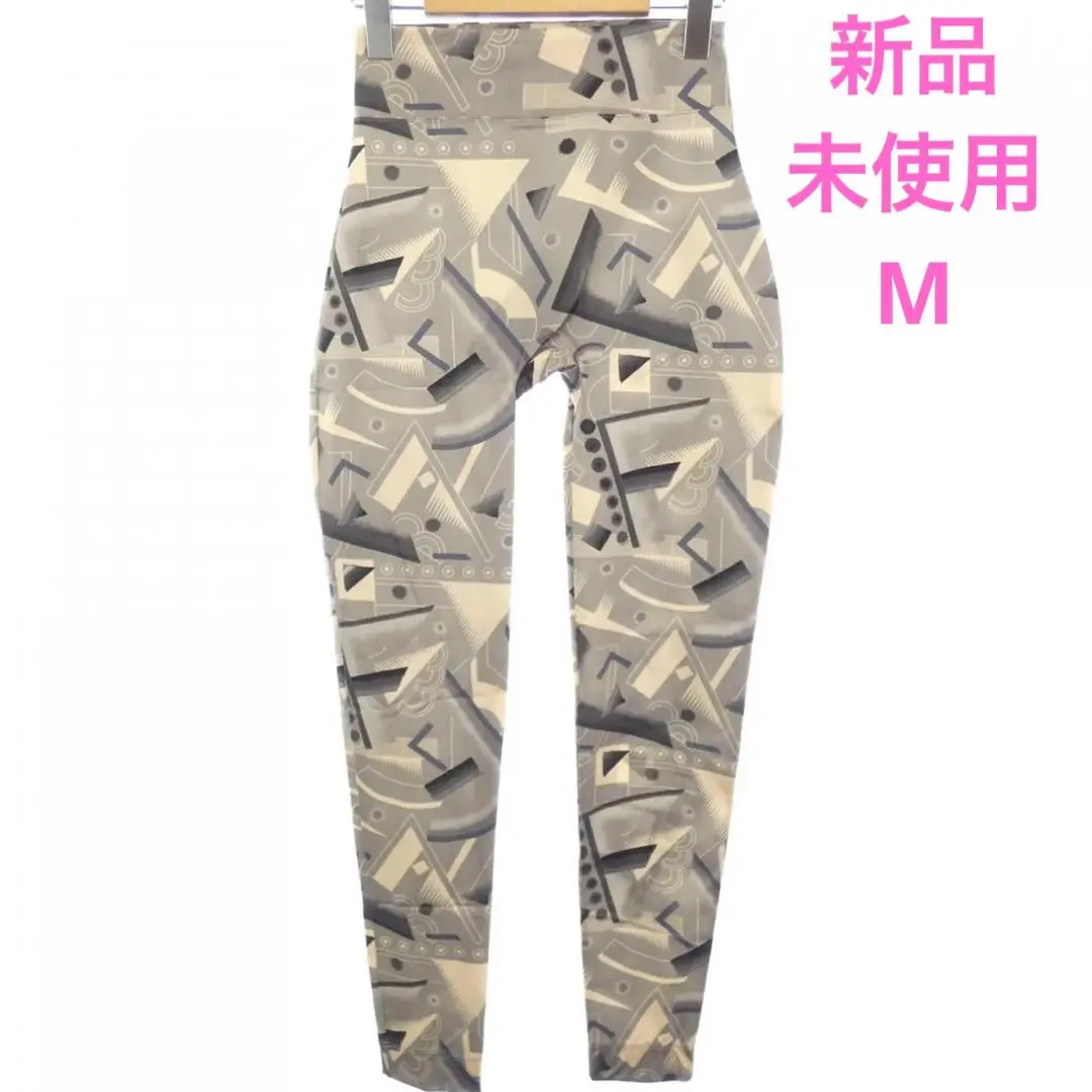 ⭐︎FENDI定番スパッツ⭐︎フェンディレギンス ピンク系 FENDI(フェンディ) スパッツ・レギンス(レディース