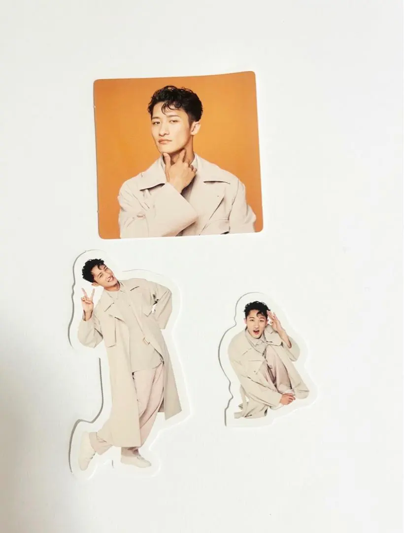 ♡SnowMan 岩本照 個人寫真 2022 閃亮貼紙♡ 的縮圖