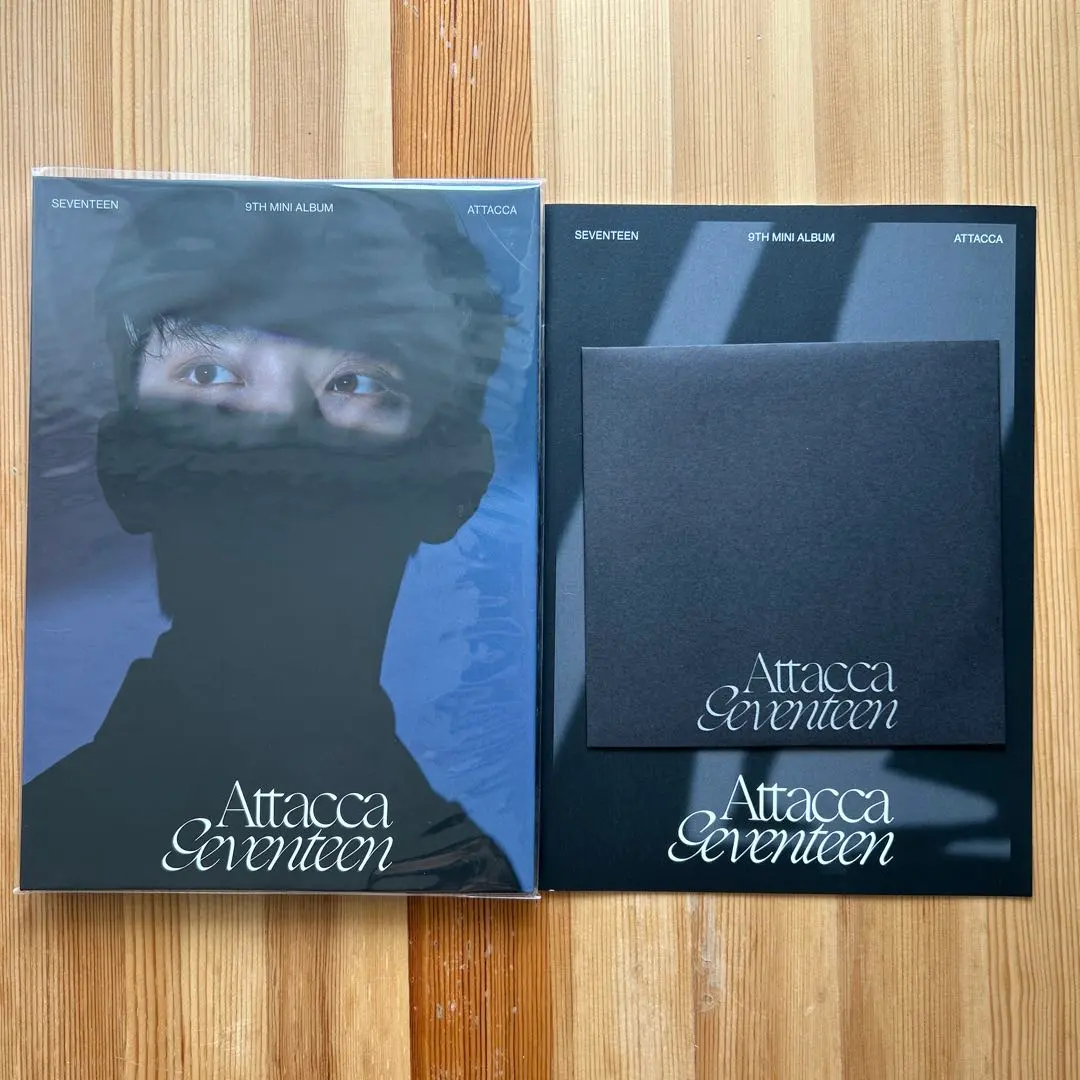 Thumbnail of Seventeen Attacca Joshua Carat version trading card