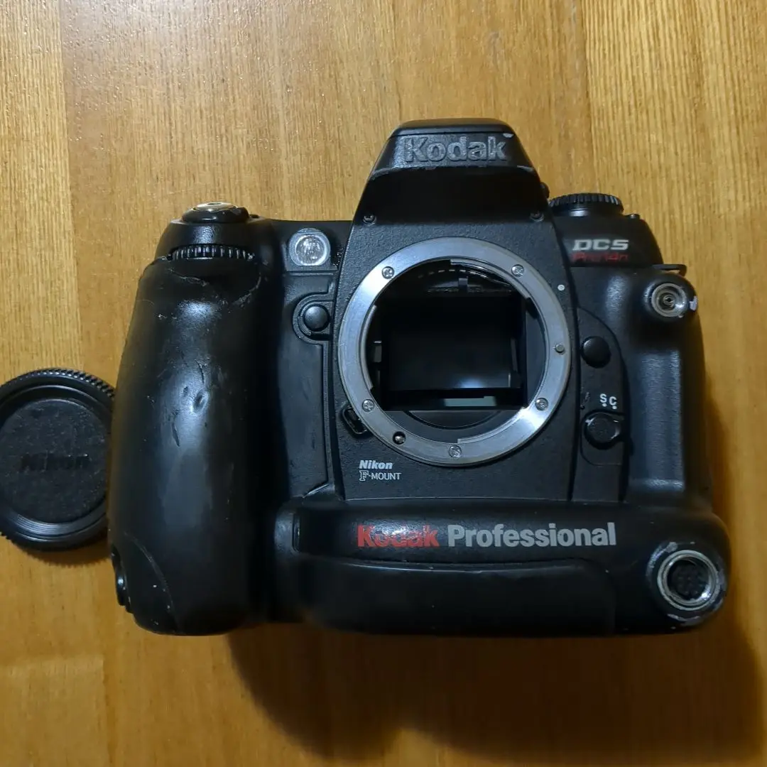 Kodak DCS Pro 14n フルサイズ 一眼レフカメラ【ジャンク品】 ジャンク Kodak Professional DCS Pro 14n