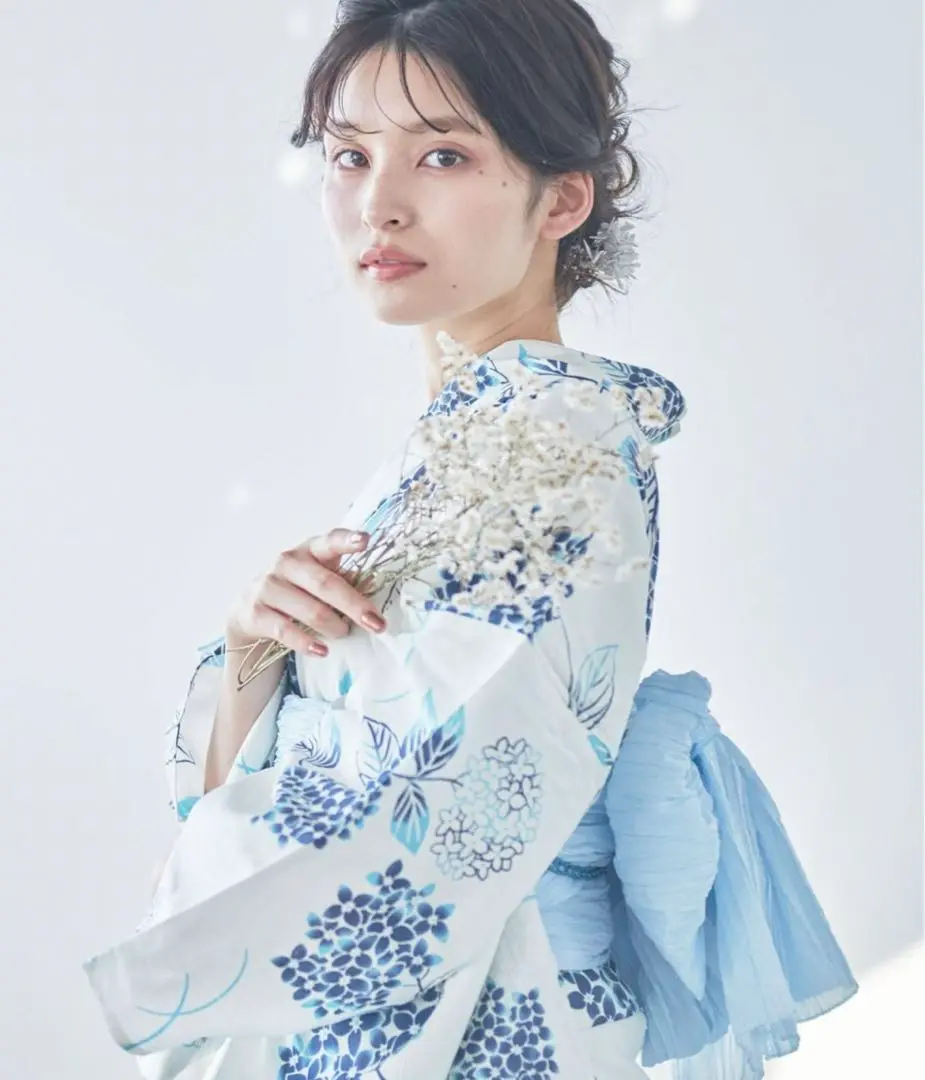 新品　完売品　ディータ　浴衣セット　紫陽花　ブルー　ピンク　淡い　グラデーション Amazon.co.jp: 完売品 ディータ 浴衣セット 紫陽花 ブルー
