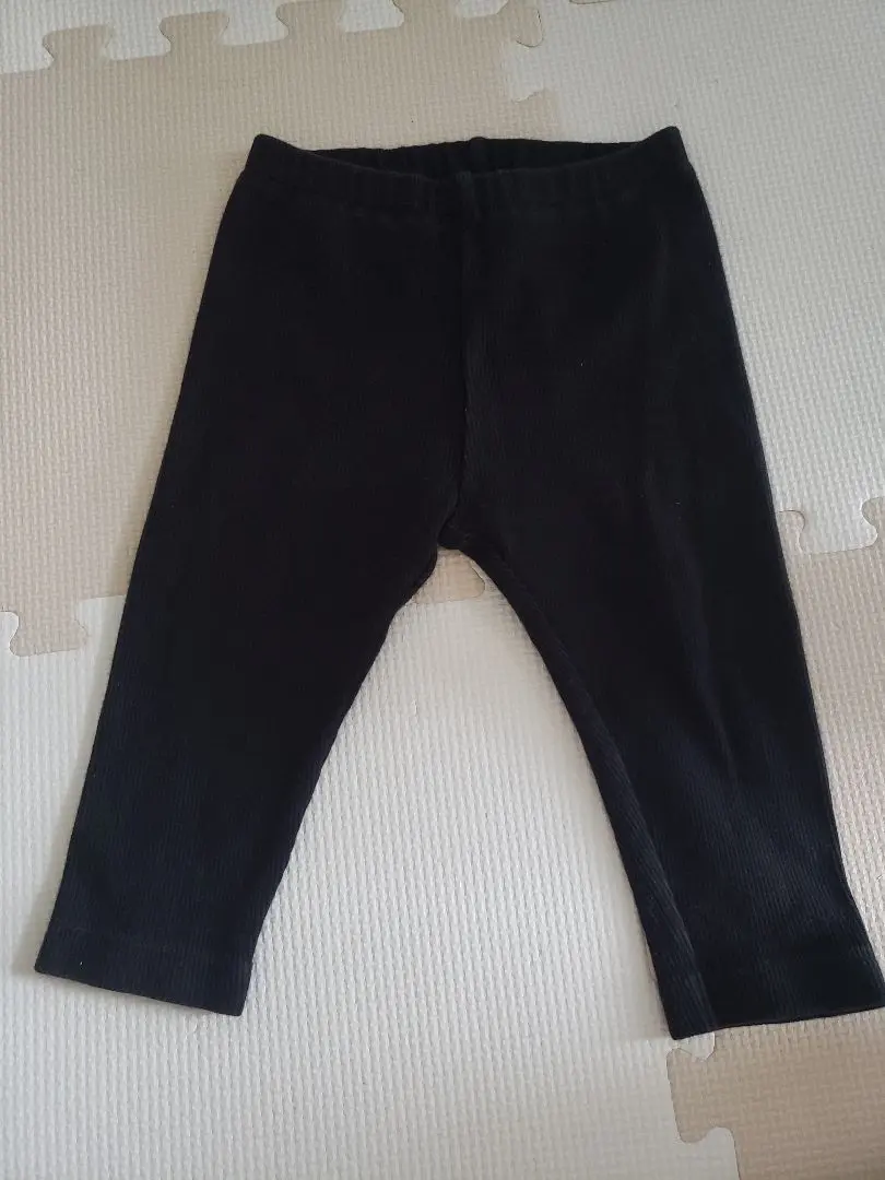 Thumbnail of Black leggings, size 80, with pockets