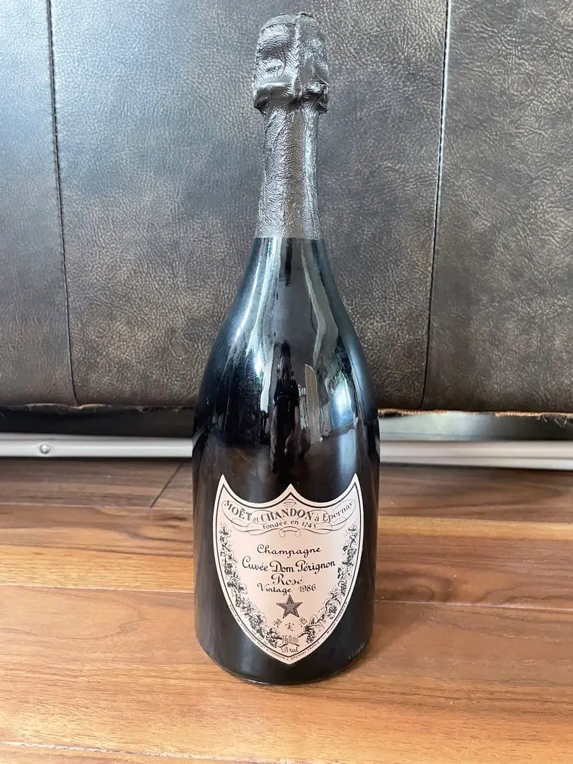 Dom Pérignon - ドンペリニヨン ロゼ☆ヴィンテージ1986☆750ml ドンペリニヨン ロゼ ヴィンテージ 1986 750ml 12%【V】（楽天