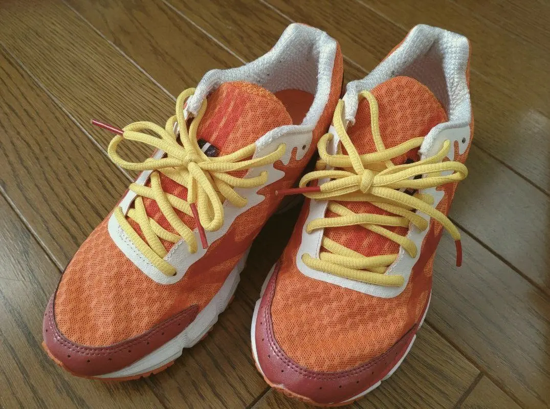 2025年最新】MIZUNO カラー：オレンジ系 スニーカーの人気