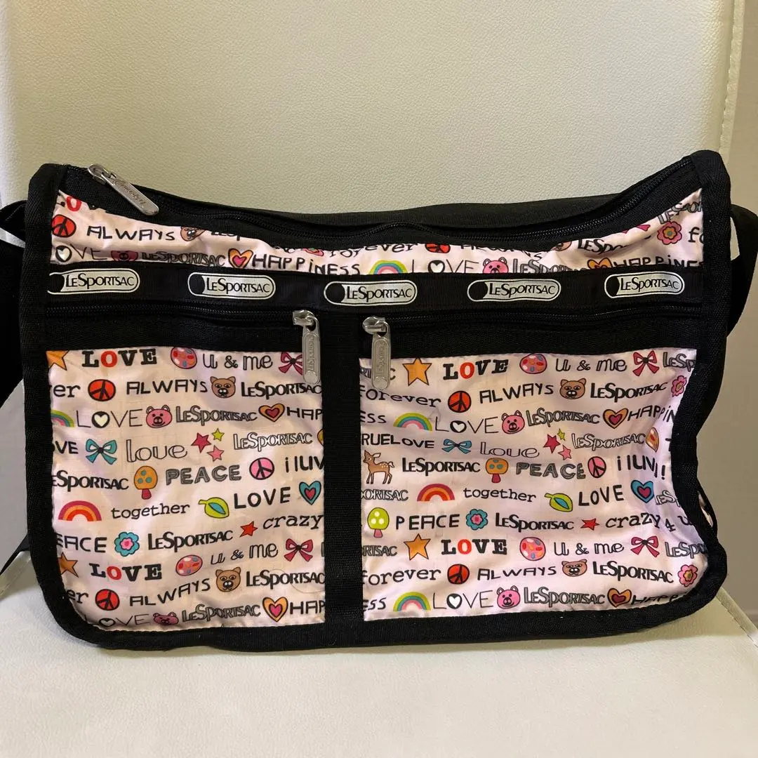 Thumbnail of LeSportsac shoulder bag with printed design