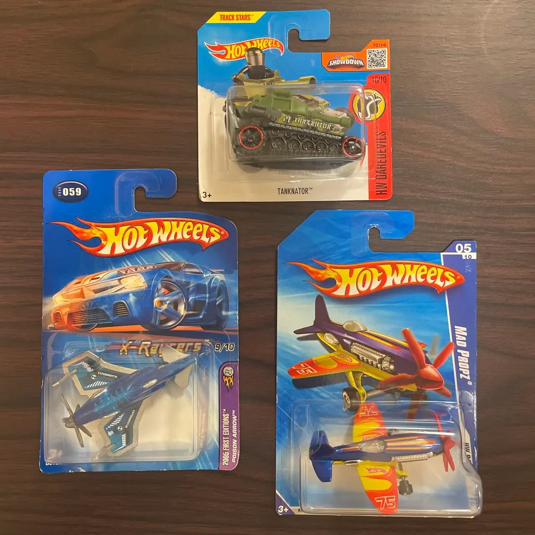 hotwheels ホットウィール　MAD PROPZ 10台セット Amazon.com: Hot Wheels Mad Propz, [Black] 153/240 2010