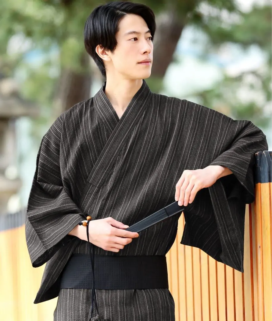 Thumbnail of Men's Yukata 6-Piece Set [Yukata + Obi Belt + Koshi-Obi Belt + Geta Sandals + Folding Fan + Kinchaku Bag]