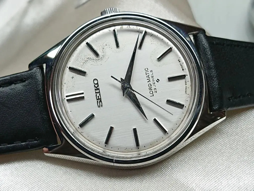 【美品】SEIKO LM 5601-9000シルバー 絹目 全数字 植字 セイコー ロードマチック 絹目文字盤 5601-9000 全数字