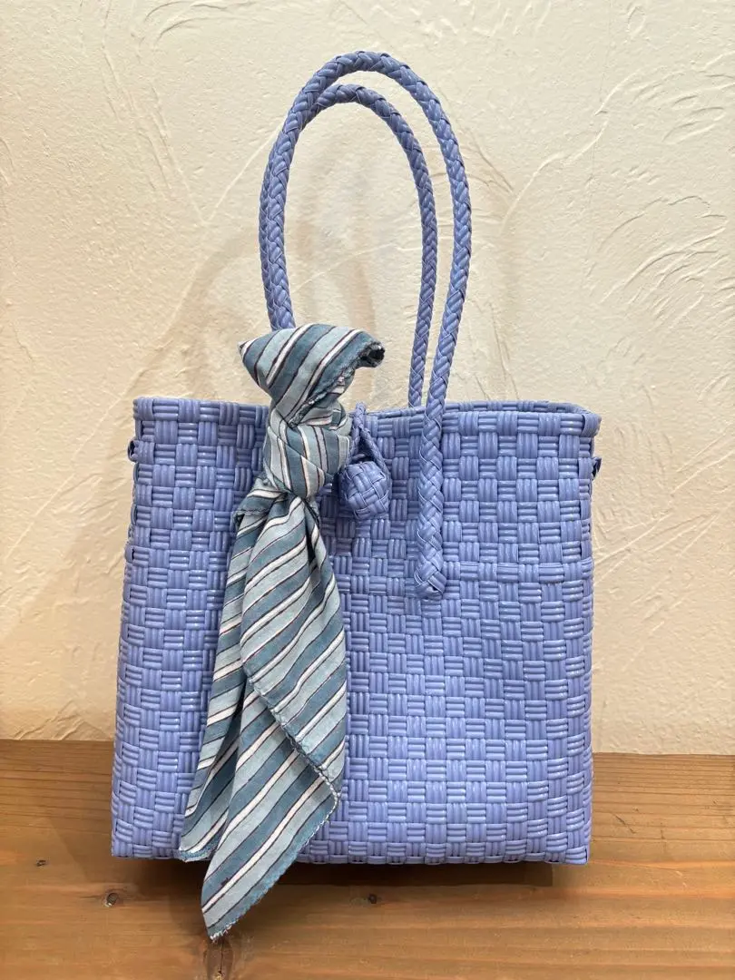 MEKEARISA メケアリ Gummy Bag グミバッグ moon L MEKEARISA メケアリ Gummy Bag グミバッグ moon L - メルカリ