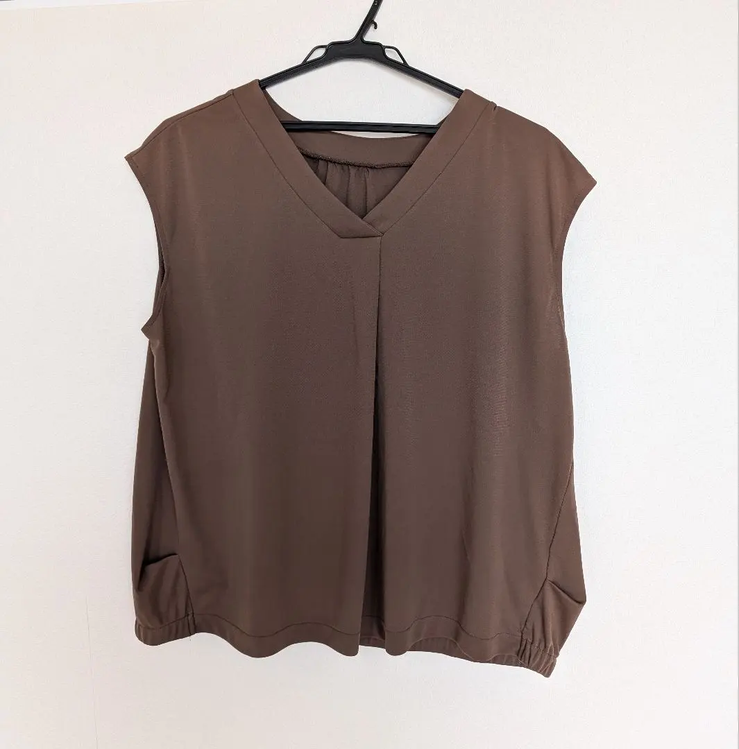 Thumbnail of Brown V-neck sleeveless top