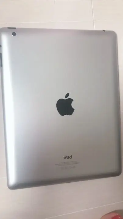 iPad - iPad4 Wi-Fiモデル 64GB MD515J/A ホワイト　美品 ◎Apple iPad 第4世代 Wi-Fiモデル 64GB MD515J/A ホワイト 中古