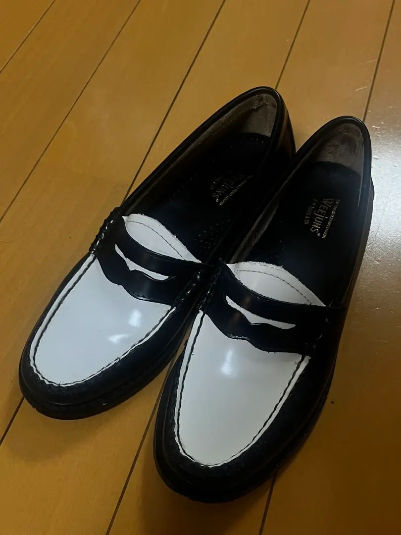 Thumbnail of G.H. Bass G.H. Bass Bi-Color Loafers