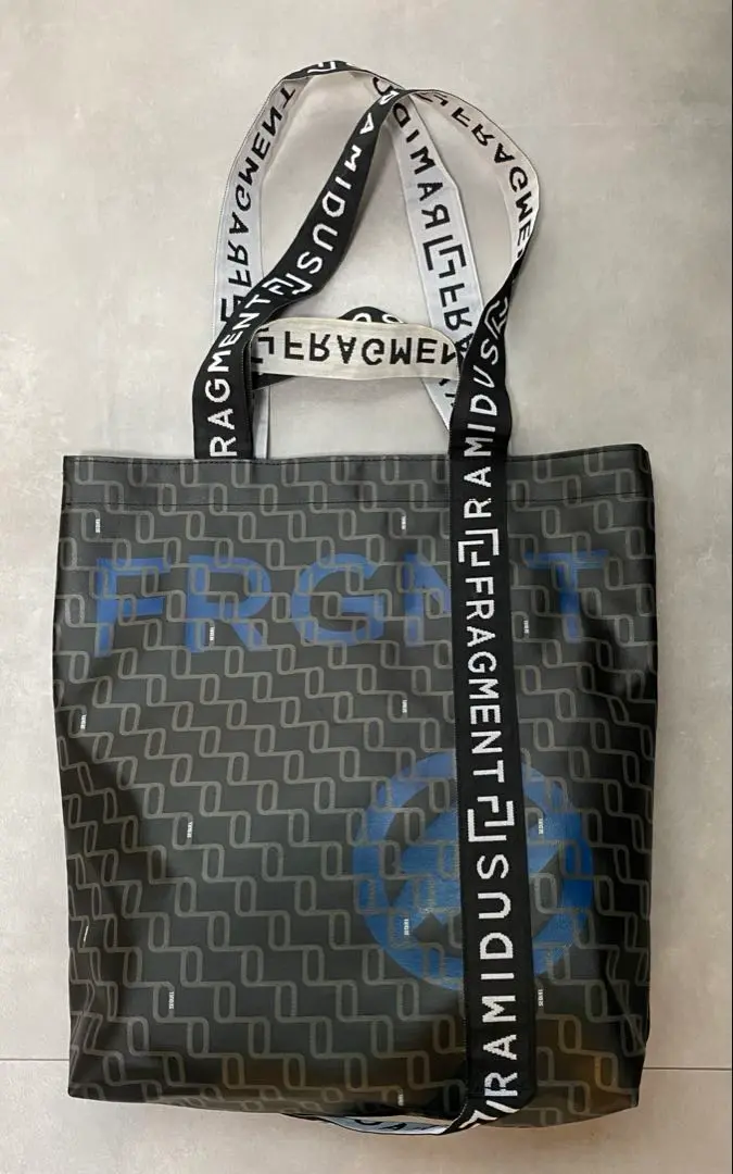 SEQUEL×FRAGMENT×RAMIDUS トートバッグXL藤原ヒロシ フラグメント デザイン x ラミダスの直営店限定コレクションが
