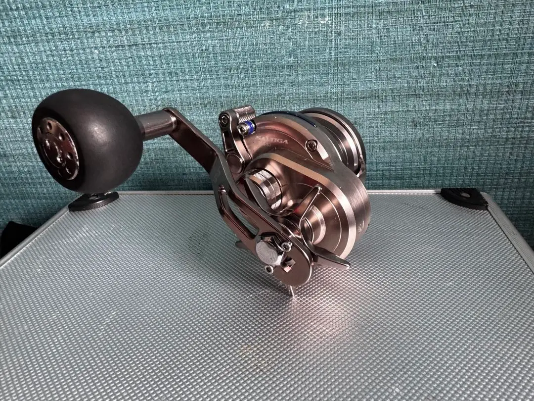 SALTIGA 35N-SJ 新品未使用品 ダイワ ソルティガ 35N-SJ 右ハンドル - 釣具のポイント