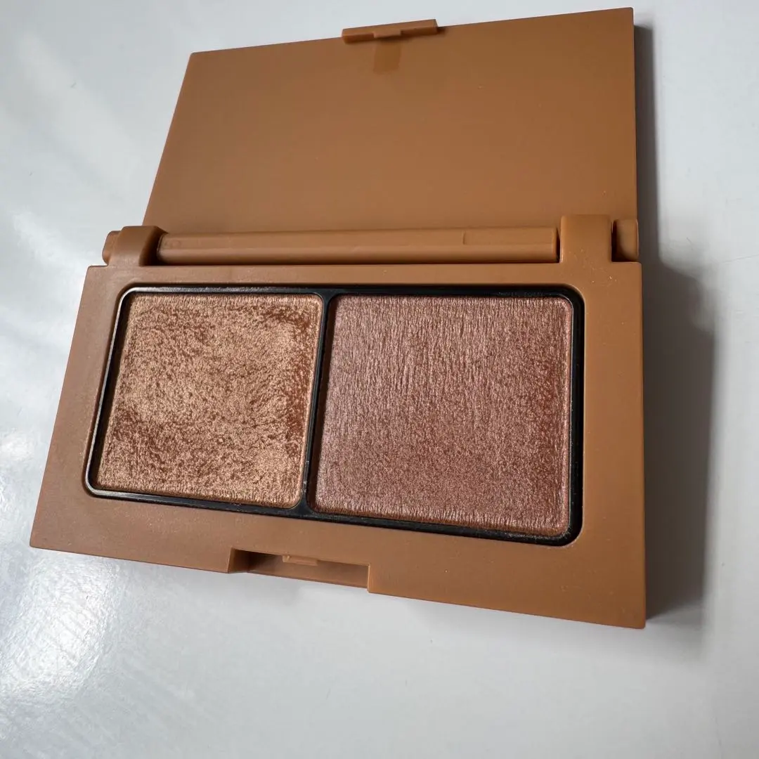 Thumbnail of Ettusais Eye Edition 04 Orange Brown