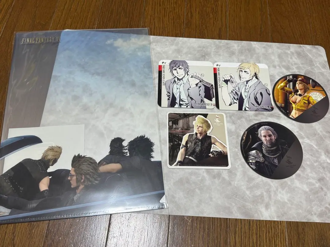 【17点】FF15ランチョンマット×16　クリアファイルA3×１　スクエニカフェ 17点】FF15ランチョンマット×16クリアファイルA3×1スクエニカフェ