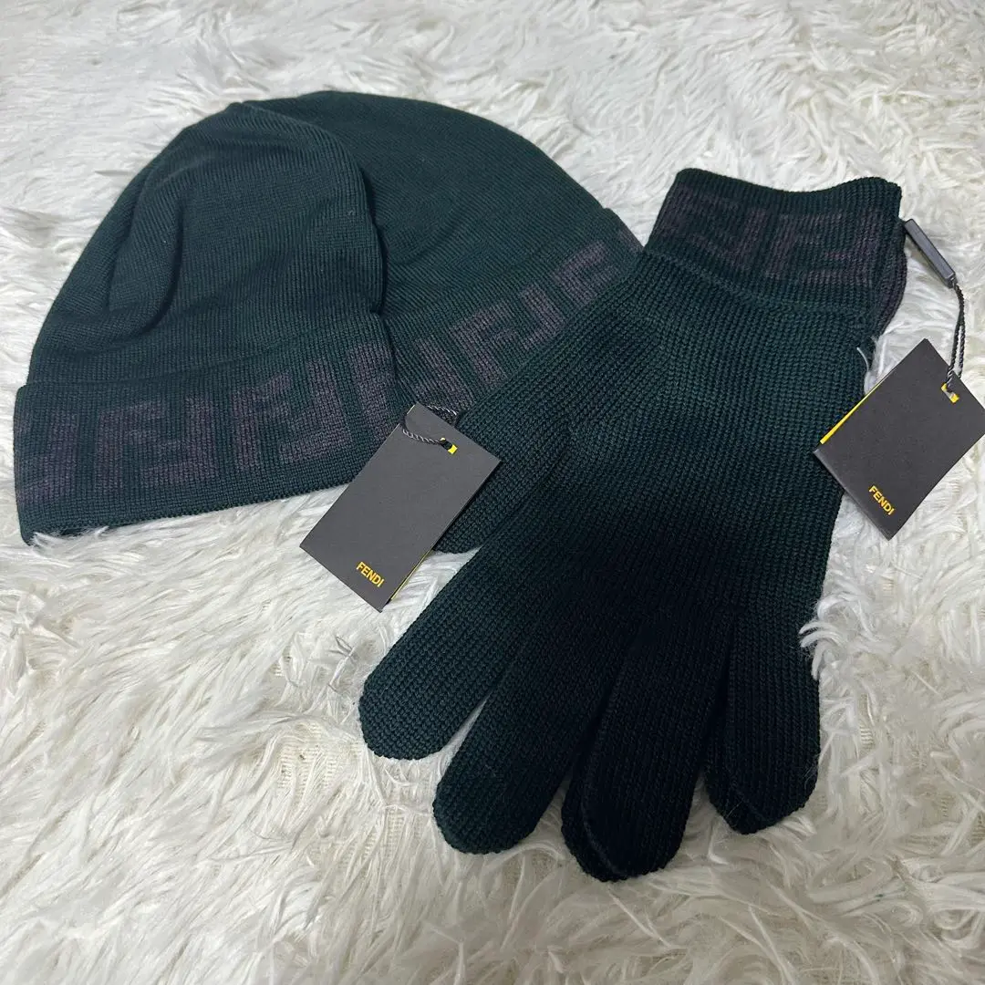 FENDI  ロゴ ニット　メンズ手袋 黒 2025年最新】Fendi メンズ 手袋の人気アイテム - メルカリ