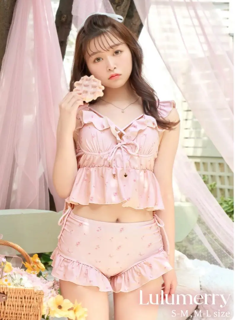 lulumerry モノグラムバイカラーホルタービキニ 2025年最新】Lulumerry 水着の人気アイテム - メルカリ