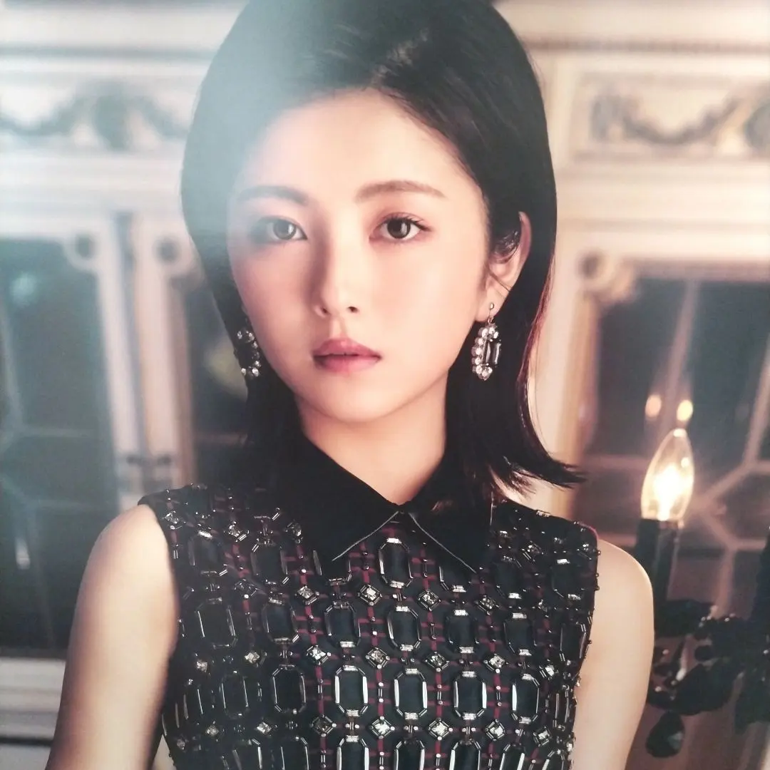 Thumbnail of Minami Hamabe Toho Calendar Poster, 1 piece