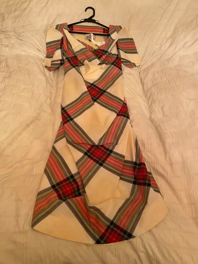 2025年最新】Vivienne Westwood パーティードレスの人気アイテム