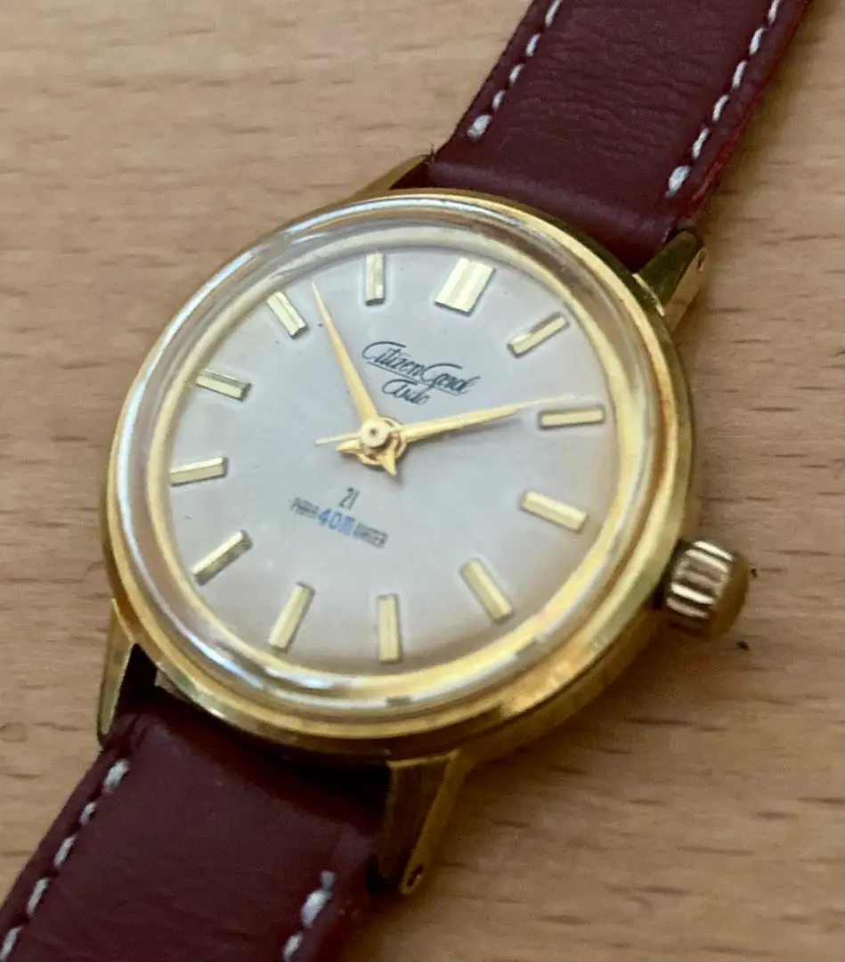 裏蓋シール付未使用 CITIZEN シチズン キャロル 60s 手巻腕時計 裏蓋シール付未使用 CITIZEN シチズン キャロル 60s 手巻腕時計