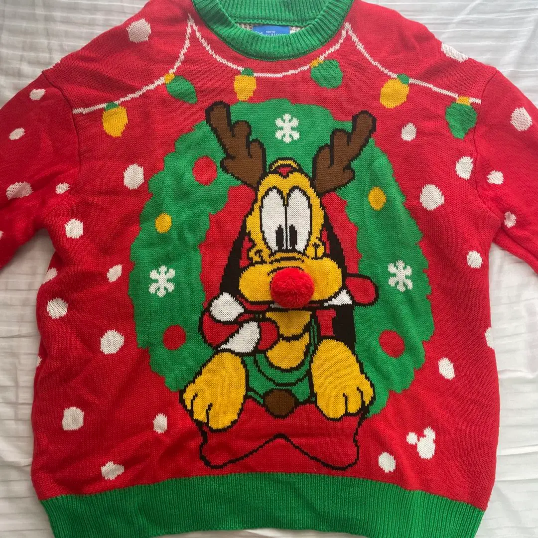 【新品未使用】ディズニー　クリスマス セーター ショルダー くるみわり　プルート 新品未使用】ディズニー クリスマス セーター ショルダー くるみ