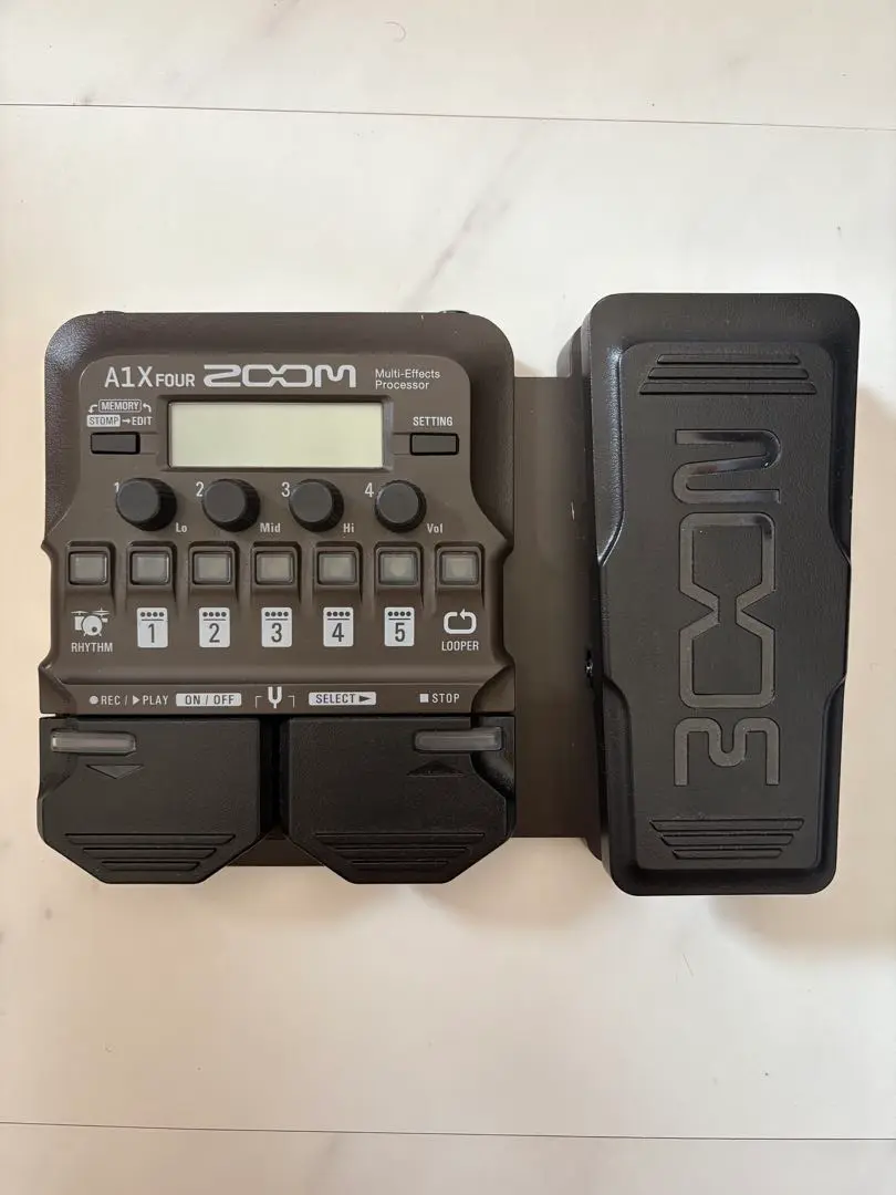 超美品！ZOOM A1XFOUR ZOOM A1X FOUR [Multi-Effects Processor] ズーム ｜イケベ楽器