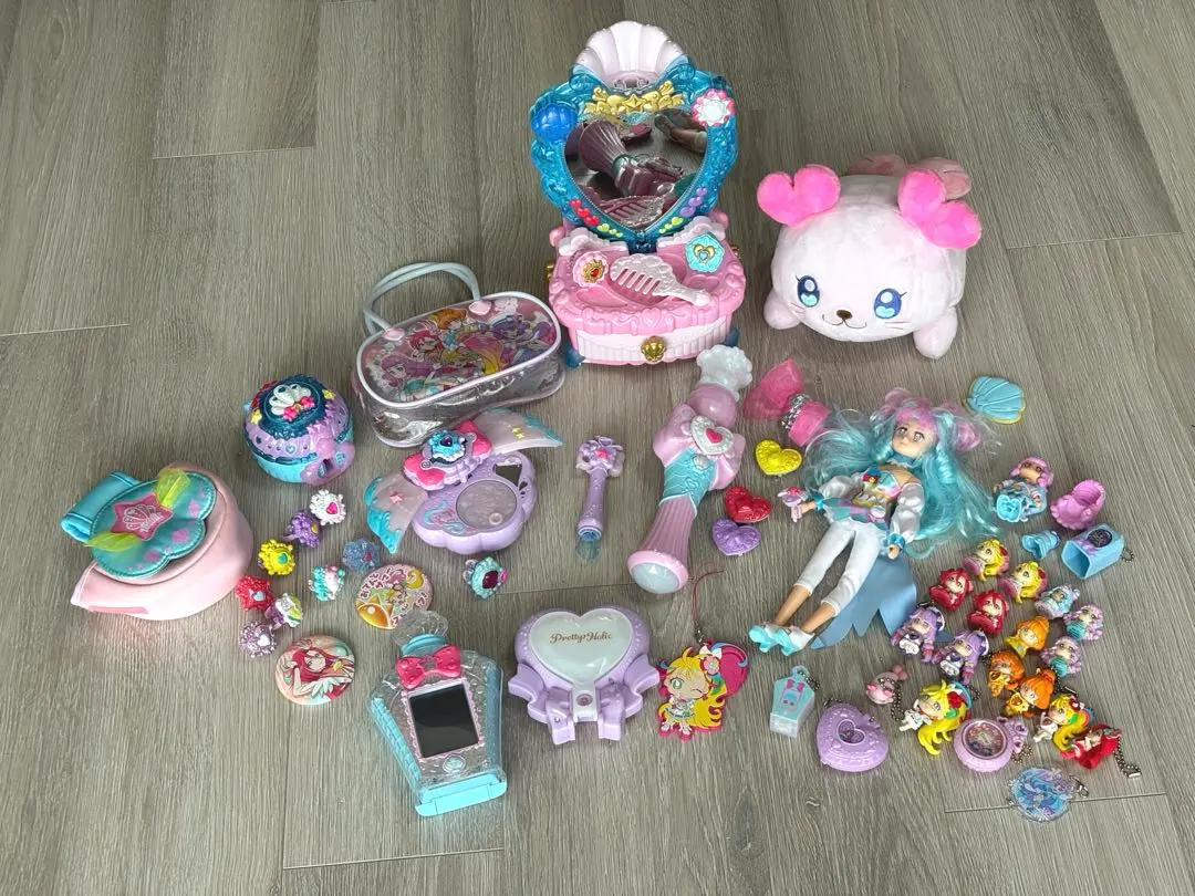 Thumbnail of PreCure Toy Set (Includes Tropical-Rouge! PreCure)