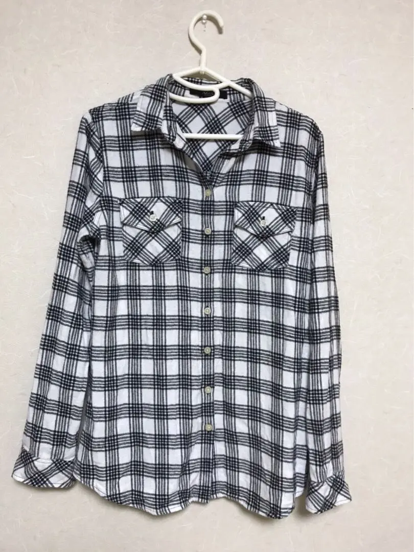 AZUL BY MOUSSY 雙排扣口袋 黑白格紋襯衫② 未使用 的縮圖