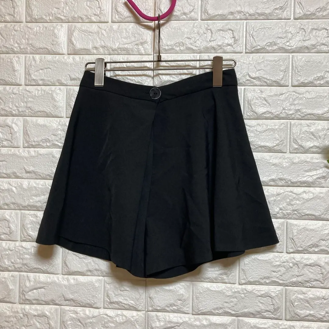 Thumbnail of ZARA (S) Tucked Flare Skort Stretch Shorts Mini Skirt Shape