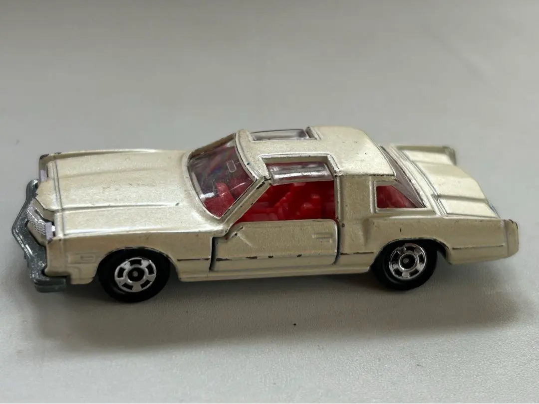 Thumbnail of Tomica Oldsmobile Toronado XSR Made in Japan Blue Box Rare