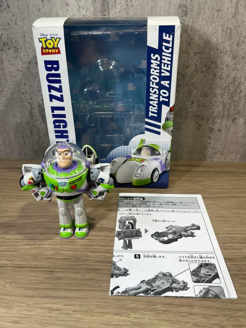 ベイマックス ・バズライトイヤー・トランスフォームビークル「TDR限定品」 ベイマックス ・バズライトイヤー・トランスフォームビークル