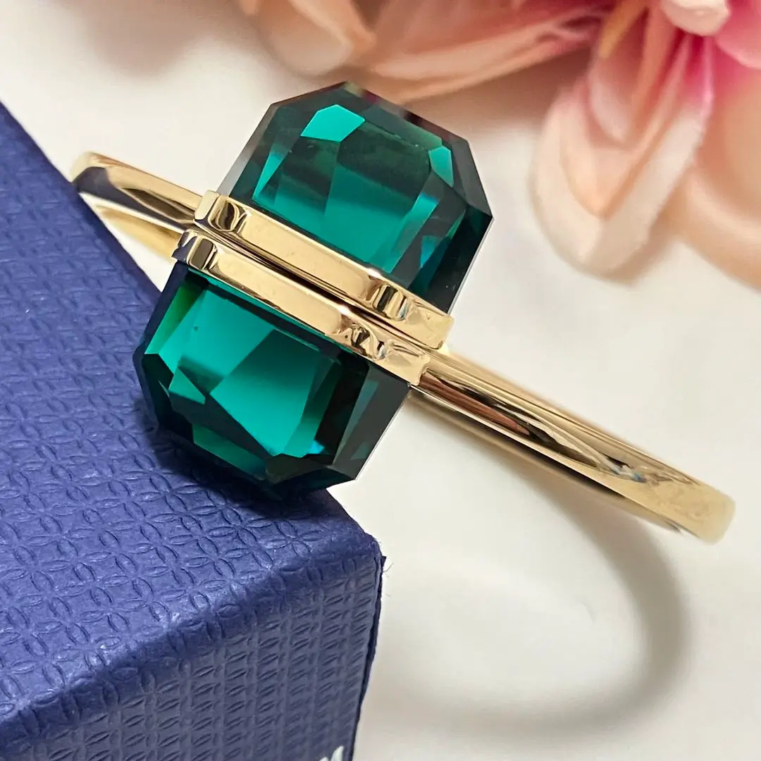 2025年最新】Swarovski カラー：グリーン系 ブレスレットの人気