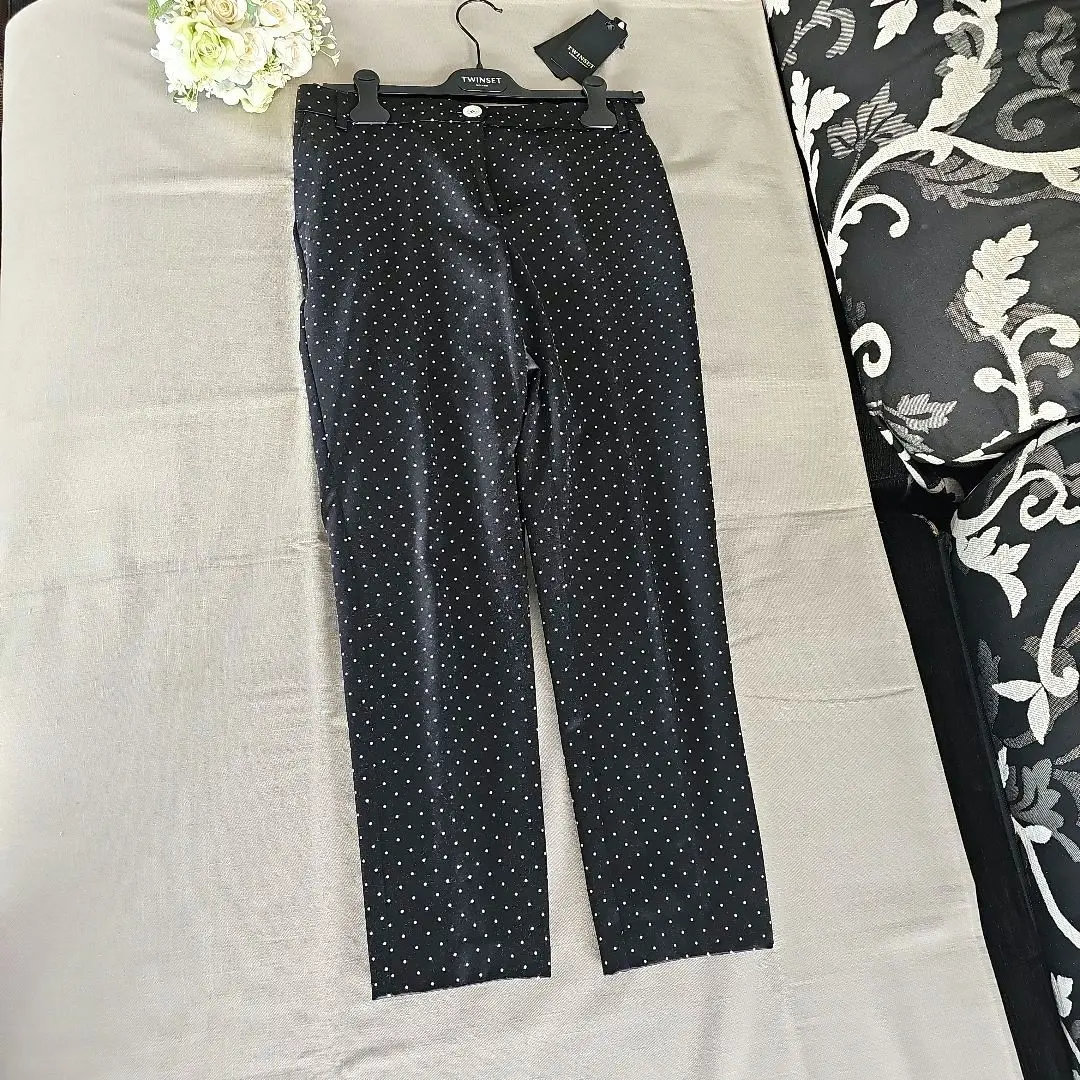新品【TWIN-SET】イタリア パンツ カットレース 定価約38,000円 2025年最新】ツインセット パンツの人気アイテム - メルカリ