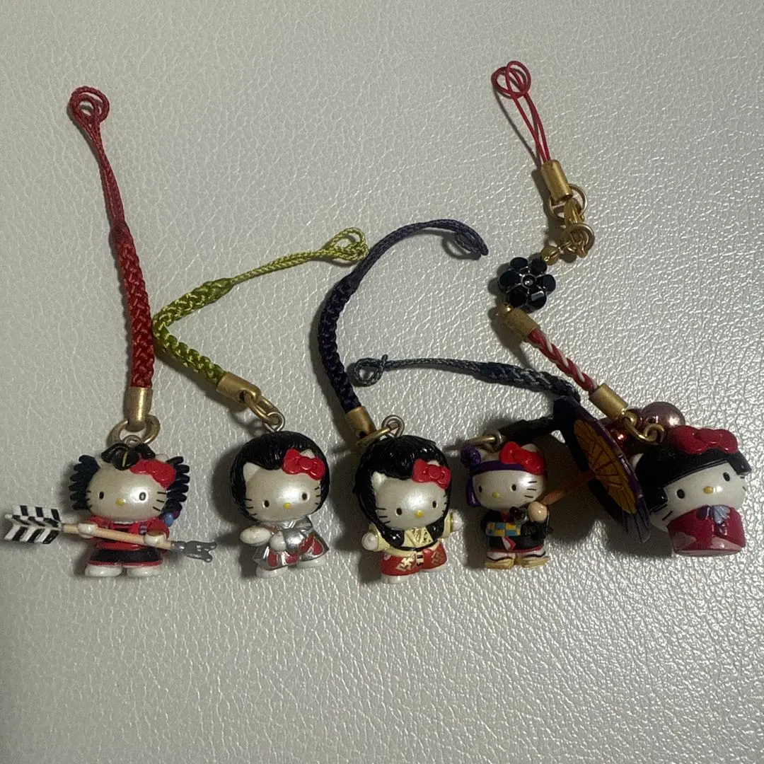 Thumbnail of Kitty Netsuke Strap Kabukiza Kokeshi
